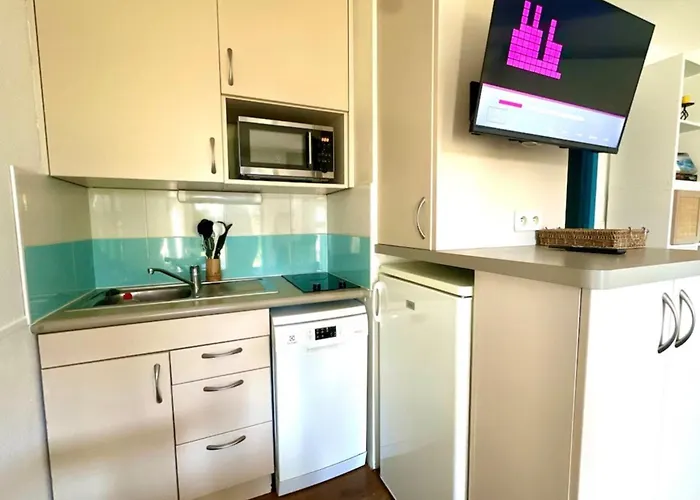 Apartman Charming Bright In